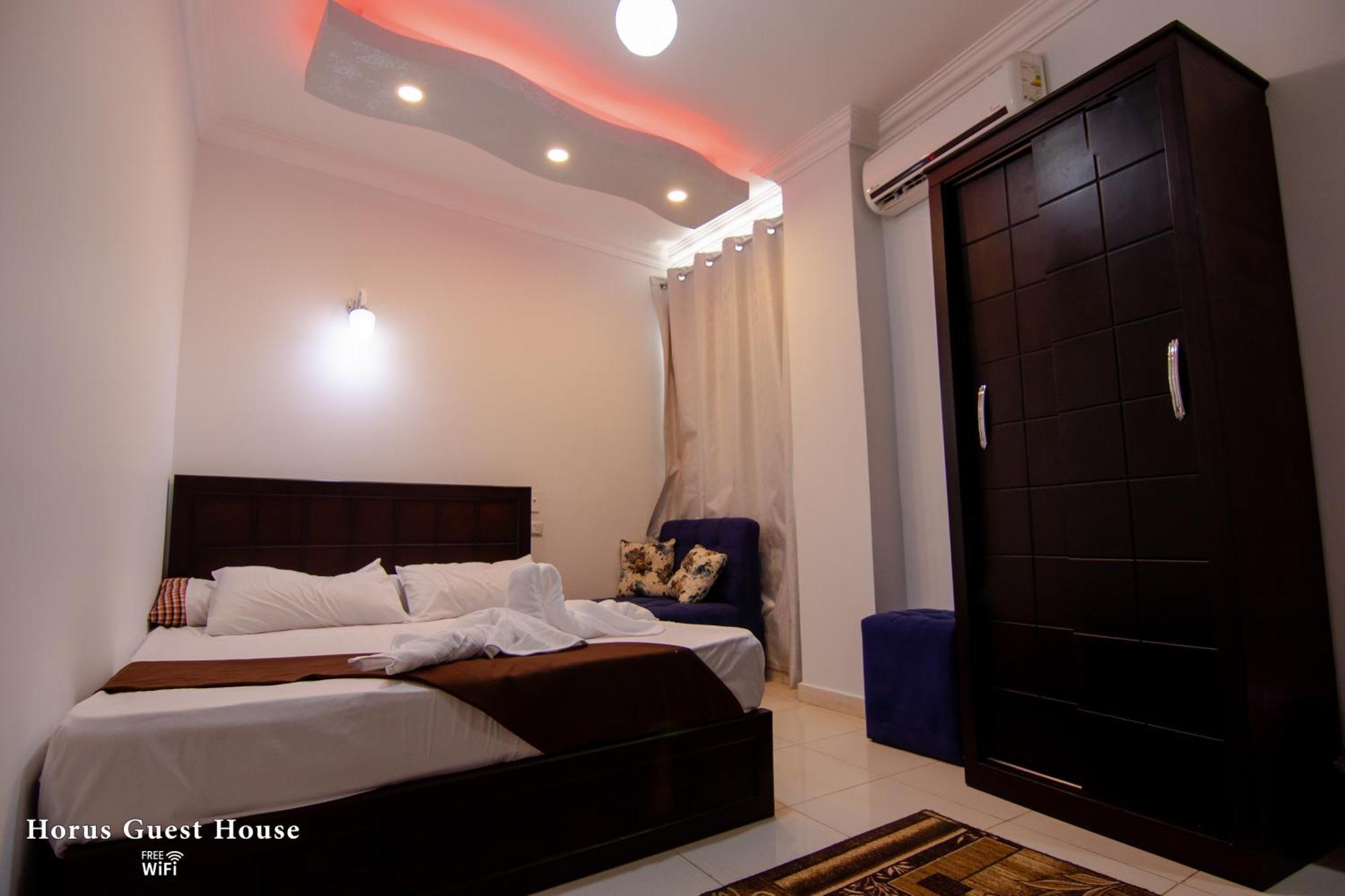 Horus Guest House Pyramids Kafrat al Jabal ภายนอก รูปภาพ