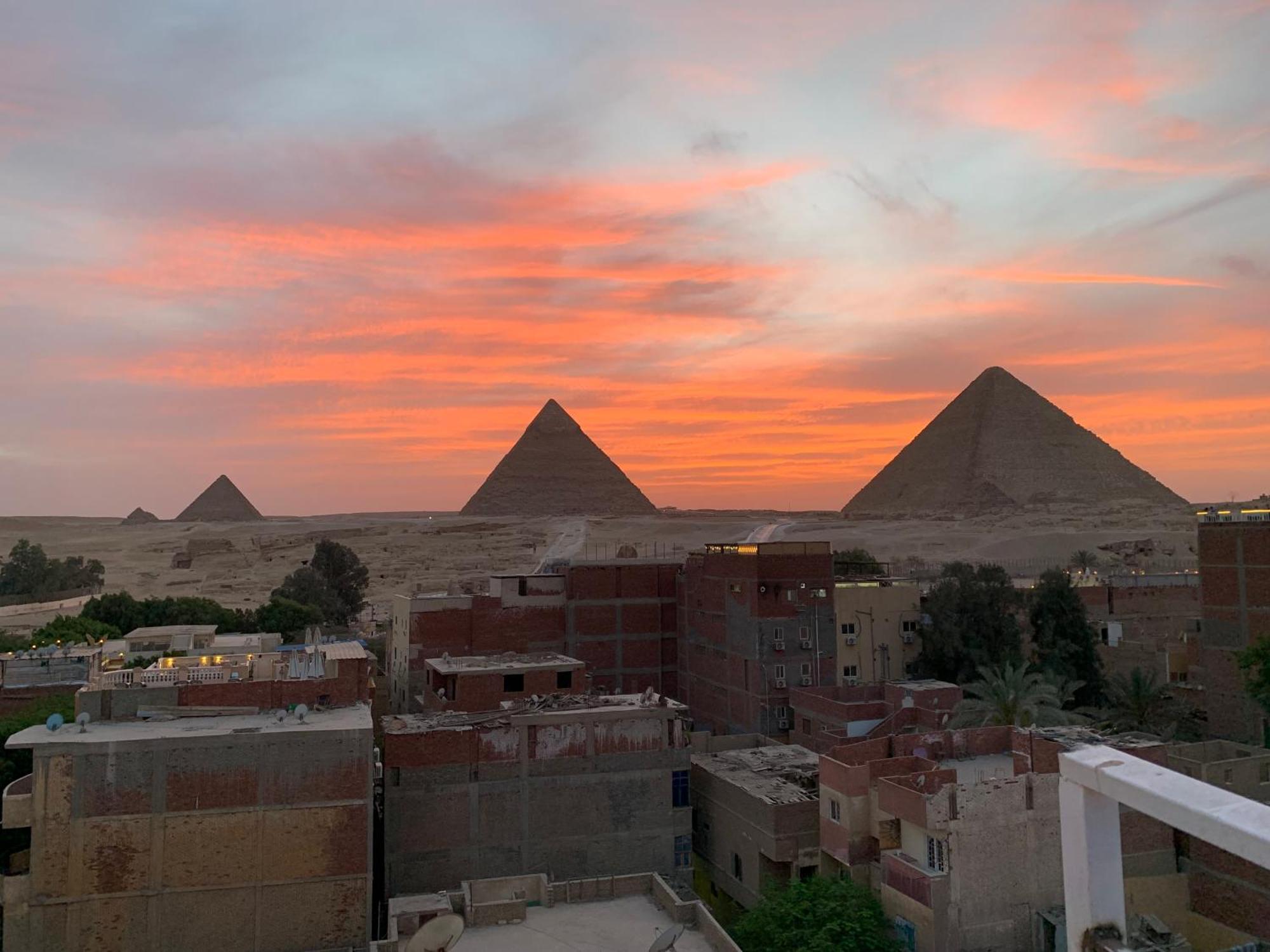 Horus Guest House Pyramids Kafrat al Jabal ภายนอก รูปภาพ