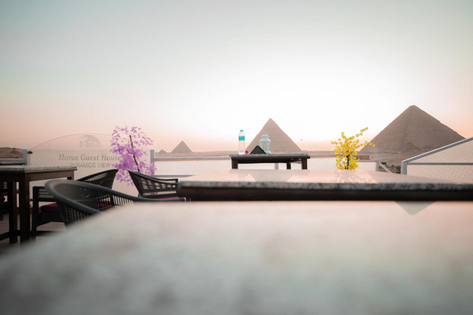 Horus Guest House Pyramids Kafrat al Jabal ภายนอก รูปภาพ
